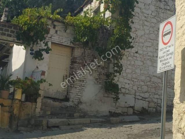 Bergama, İzmir içerisinde satılık Villa