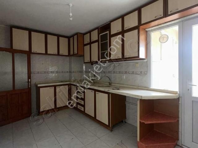 Bergama, İzmir içerisinde kiralık mülk