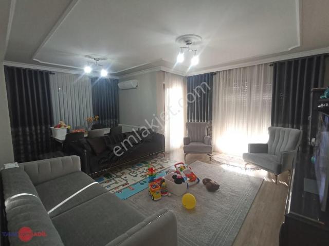 Bergama, İzmir içerisinde satılık mülk