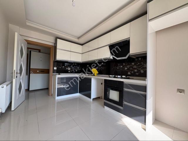 Bergama, İzmir içerisinde kiralık mülk