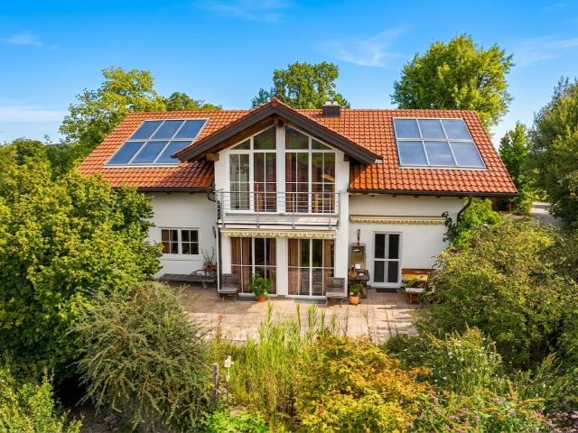 Villa kaufen in Antdorf, Bayern