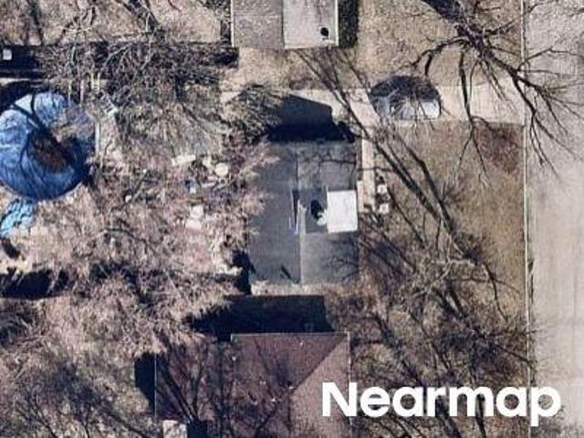 House for sale in Ottawa, Illinois