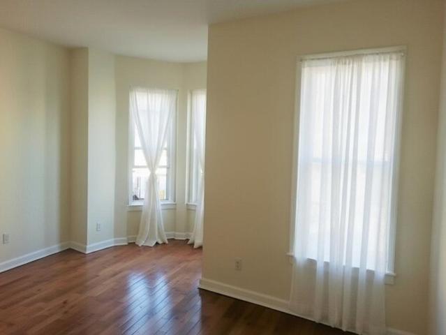 House for sale in Hudson, New Jersey