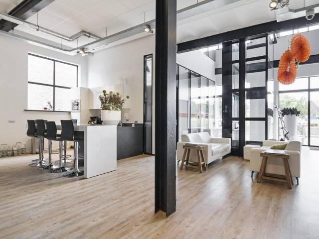 Bedrijfspand te huur in Bergen op Zoom, Bergen Op Zoom