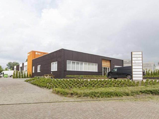 Bedrijfspand te huur in Bergen op Zoom, Bergen Op Zoom