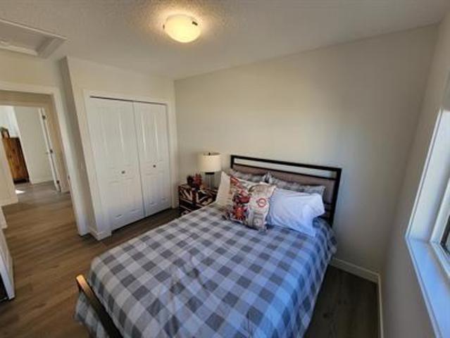Apartment for rent in Wedgewood, Alberta