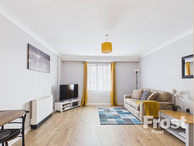 House for rent in London Borough of Hounslow, Feltham