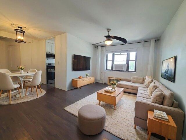 Condo for sale in Hudson, New Jersey