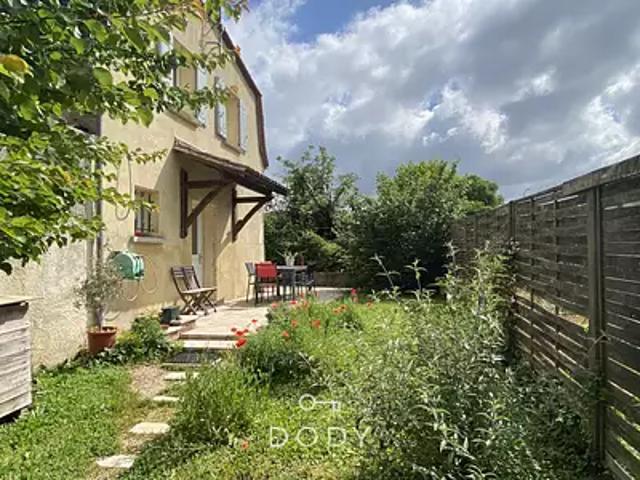 Maison vente à La Madeleine, Bergerac