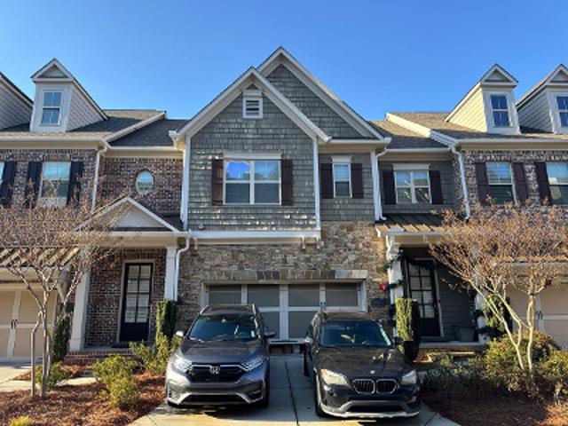 House for sale in Sandy Springs, Georgia