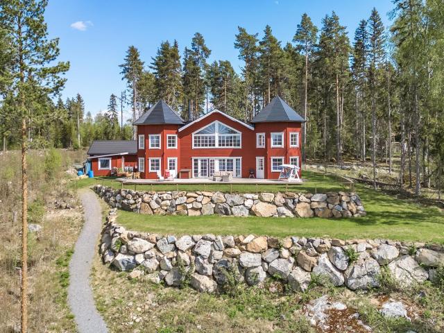 Villa till salu i Falun