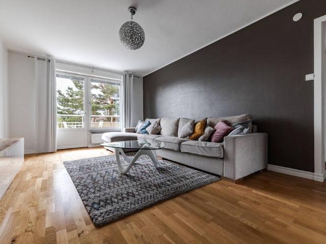 Lägenhet hyra i Skarpnäcks stadsdelsområde, Stockholm