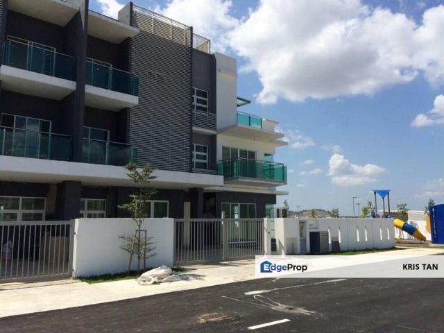 House for sale in Kajang, Langat