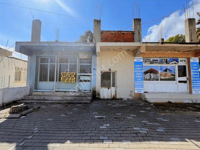 Görece, Menderes içerisinde satılık Villa