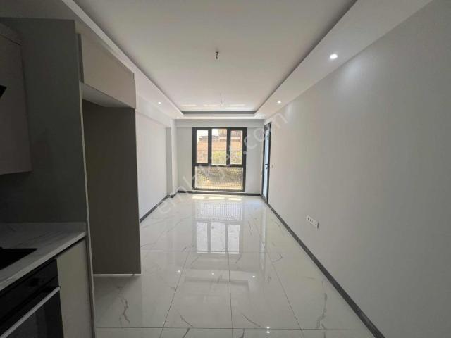 Mithatpaşa Mahallesi, Menderes içerisinde kiralık mülk