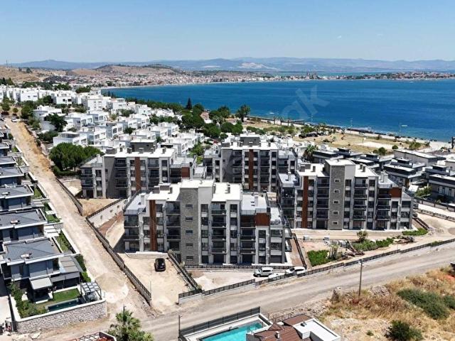 Dikili, İzmir içerisinde satılık mülk