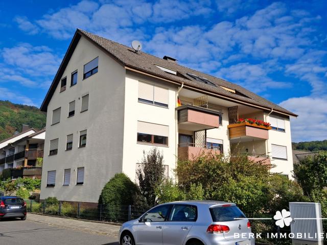 Dachgeschosswohnung kaufen in Großheubach, Landkreis Miltenberg