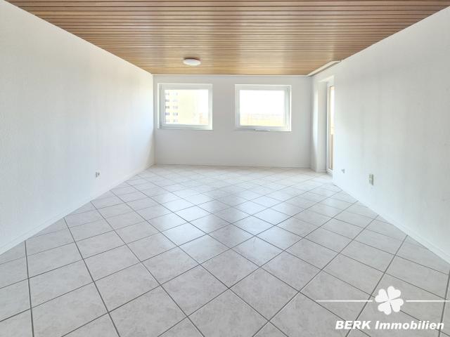 Wohnung kaufen in Stockstadt, Bayern