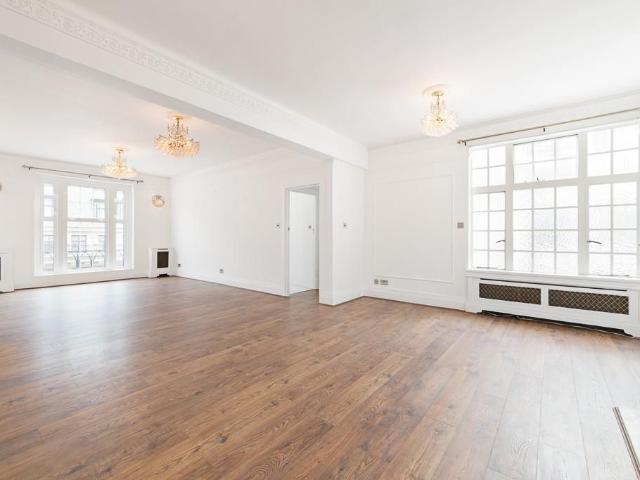 Apartment for rent in Marylebone, Greater London
