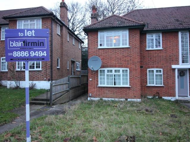 House for rent in Southgate, Greater London