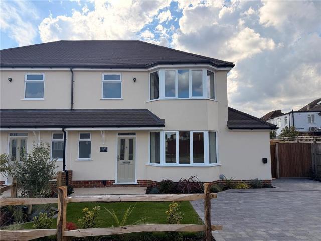House for rent in Blackhills, Surrey