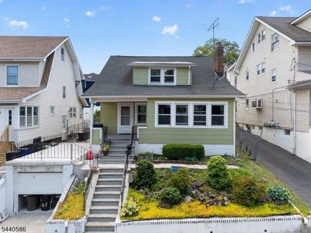 House for sale in Bloomfield, New Jersey
