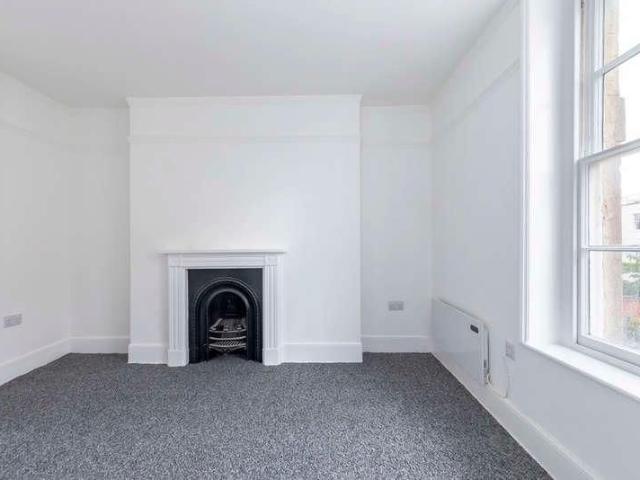 Apartment for rent in Teddington, Tewkesbury