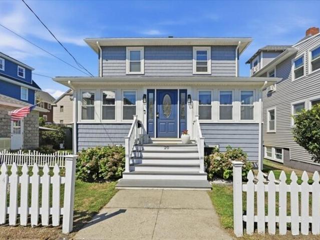 House for sale in Hull, Massachusetts