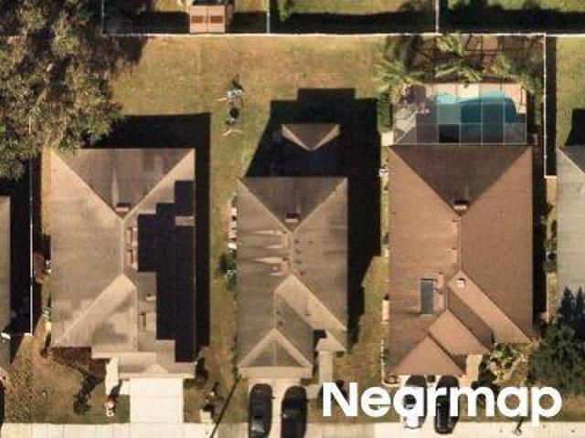 House for sale in Auburndale