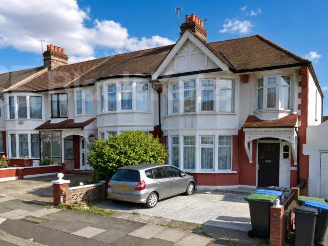 House for rent in Bowes, Bowes Park