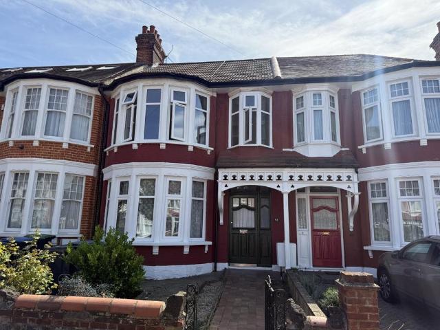 House for rent in Bowes, Bowes Park