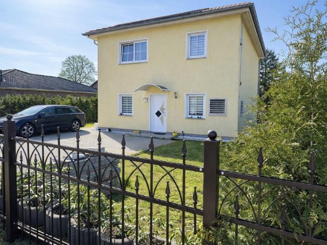 Haus kaufen in Marzahn-Hellersdorf, Berlin