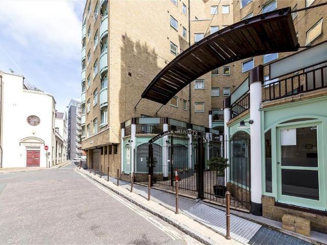 Apartment for rent in London Borough of Southwark, Greater London