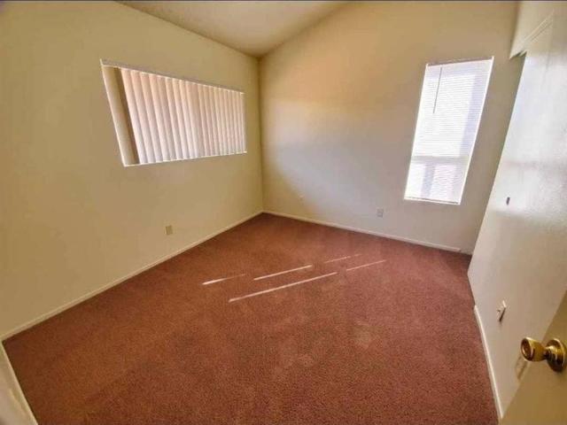 Room for rent in Palm Desert, California