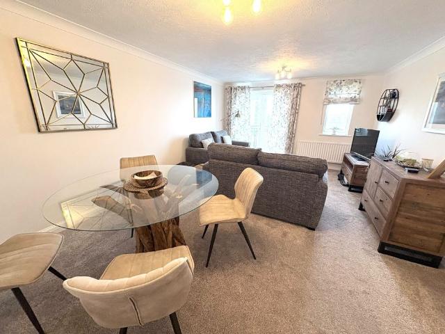 Apartment for rent in Sovereign Harbour, Eastbourne