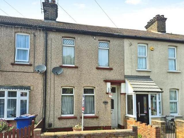 House for sale in Tilbury, Essex
