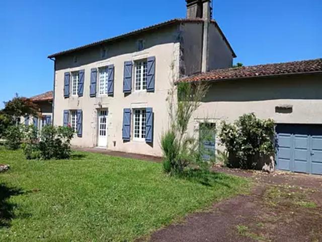 Maison vente à Confolens, Bernac