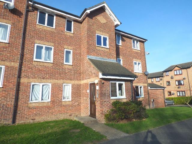 Apartment for rent in Charlton, Greater London