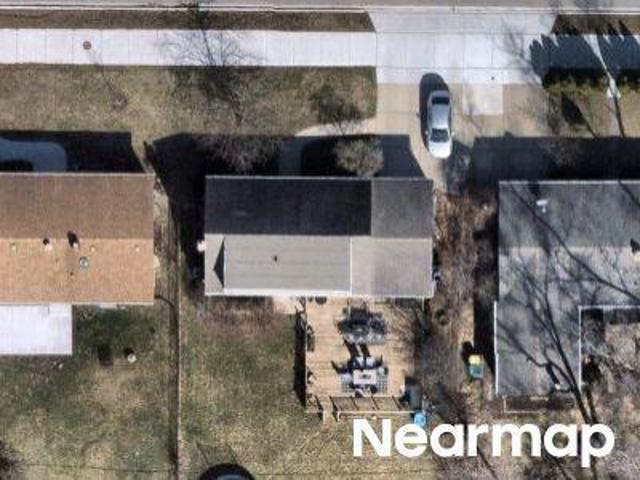 House for sale in Buffalo Grove, Illinois