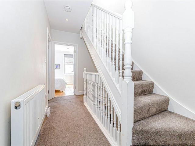 House for rent in St Albans, Five Acres