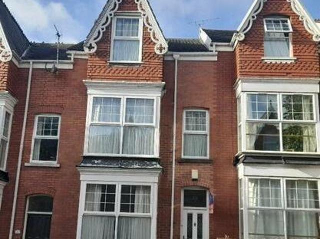 House for rent in Lyons, Greater London