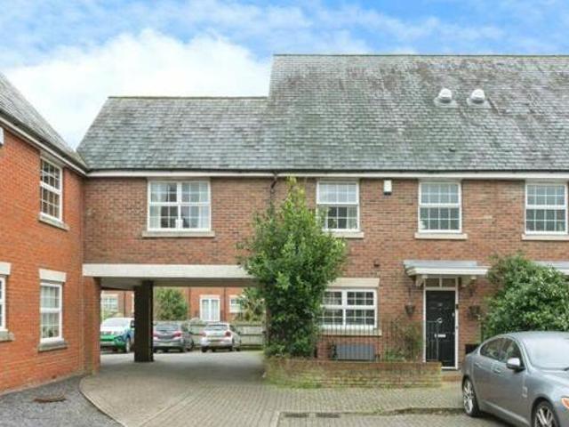House for sale in Buckingham, Buckinghamshire