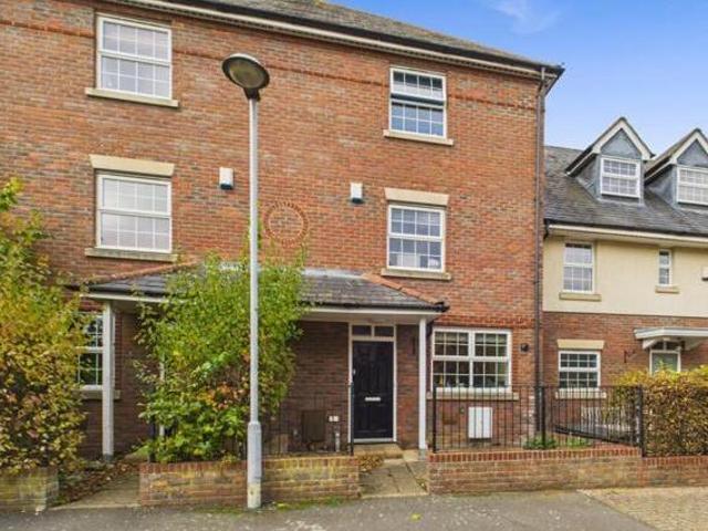 House for sale in Buckingham, Buckinghamshire