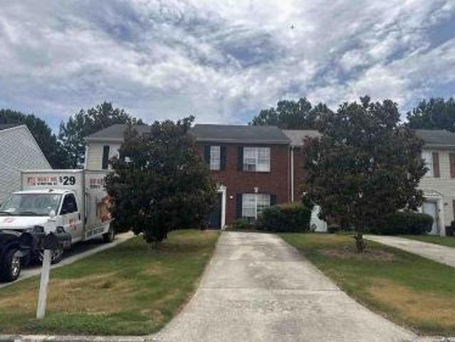 Townhouse for sale in Riverdale
