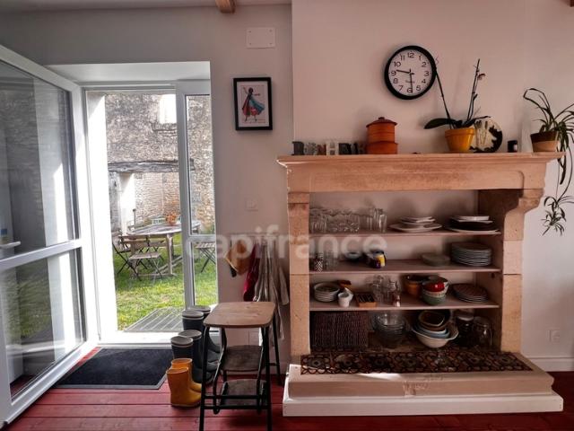 Maison vente à Saint-Jean-d'Angély, Bernay-saint-martin