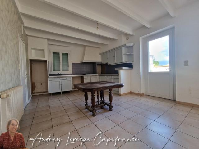 Maison vente à Saint-Jean-d'Angély, Bernay-saint-martin