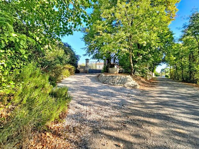 Château vente à Bernay-Saint-Martin, Charente-Maritime