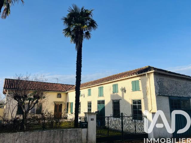 Maison vente à Mirande, Bernède