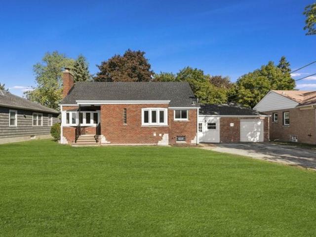 House for sale in Lansing, Illinois
