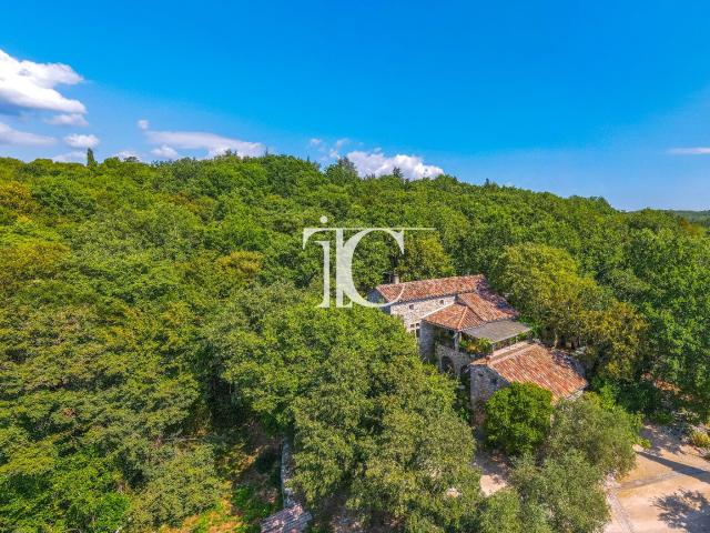Maison vente à Largentière, Berrias-et-casteljau